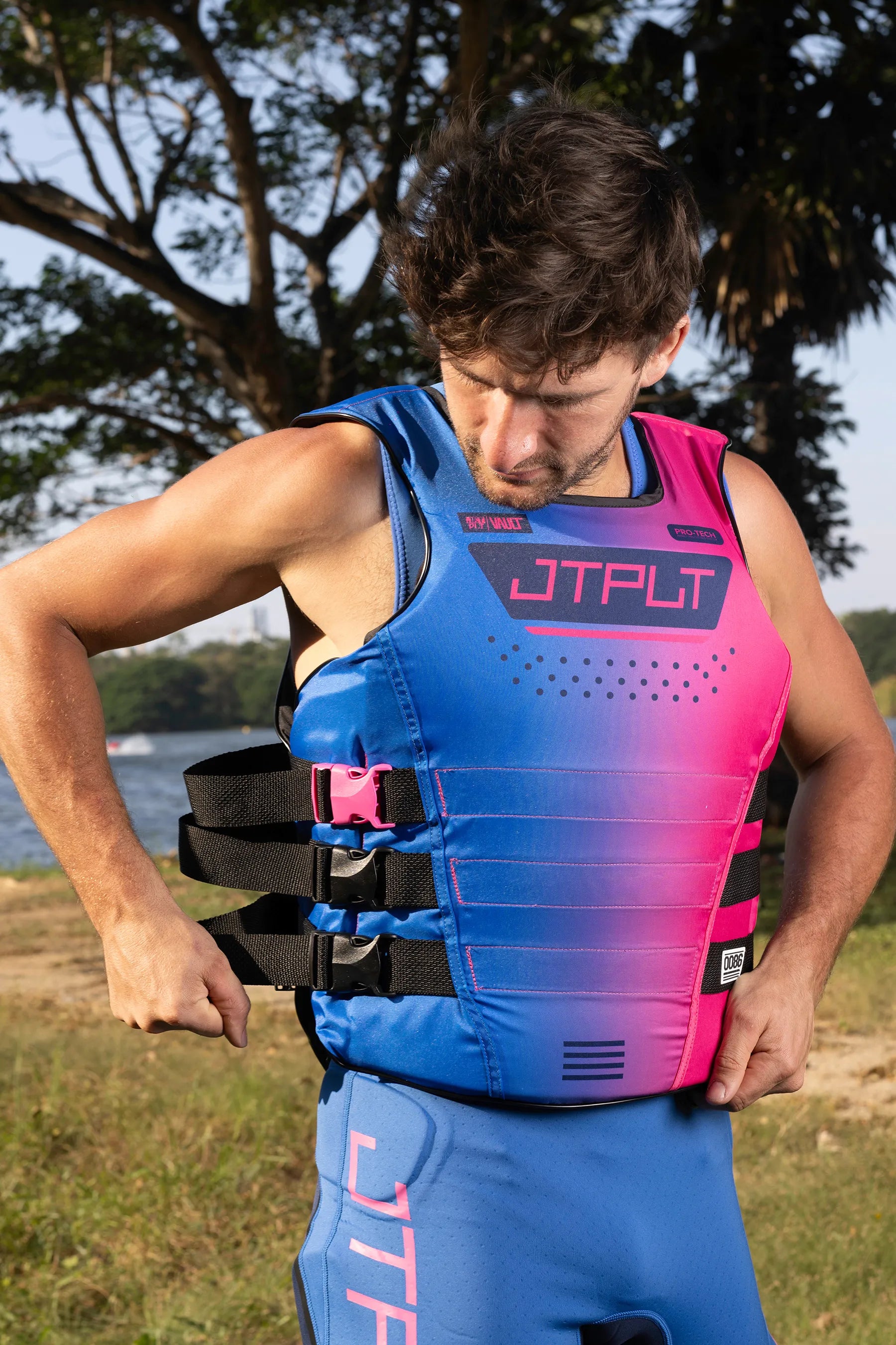 Jetpilot Vault Protech Side Entry Life Jacket - Blue